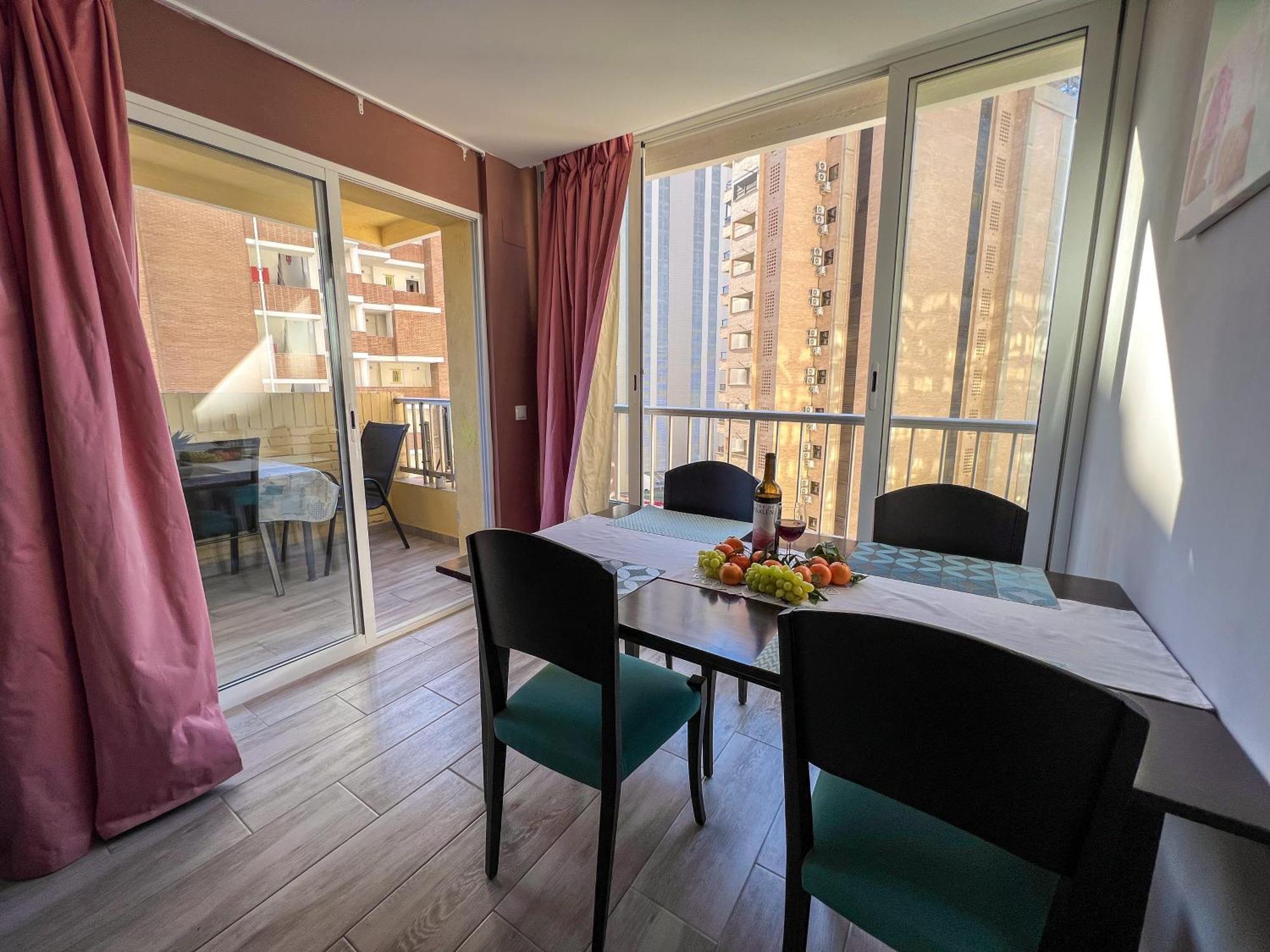 Апартаменты Karola Cosy Бенидорм Экстерьер фото